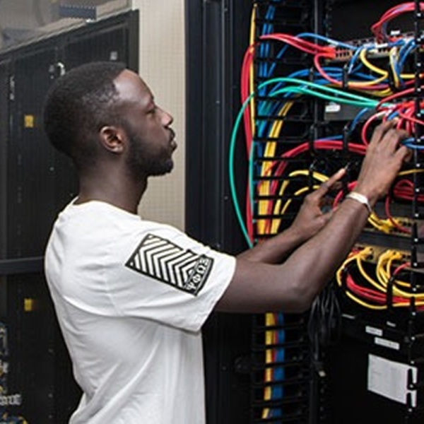 E-TECH | Fournisseur de matériel informatique professionnel et ...